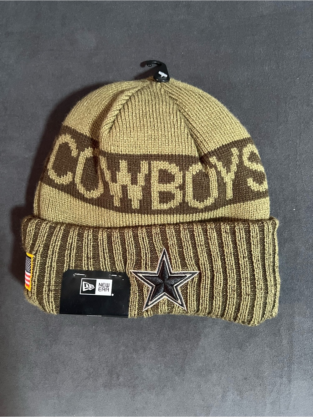 New Era Dallas Cowboys Salute To Service Beanie